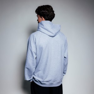 BLUZA Z KAPTUREM SZARA LOGO TŁOCZONE